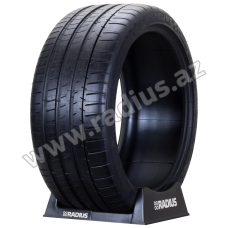 Pilot Super Sport 285/35 R21